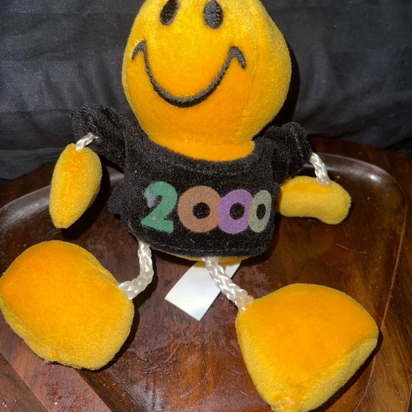 NOS/NWOT: Vtg MILLENNIUM Y2K Keychain Loose Leg Plush - Picture 2 of 8